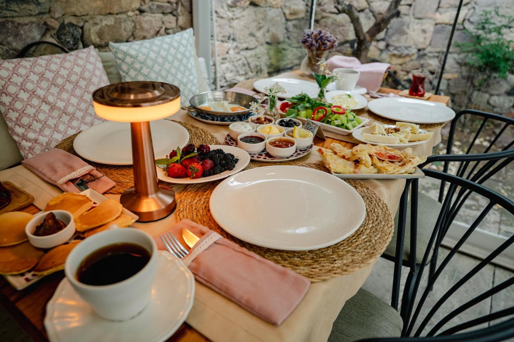 Cunda Ilios Hotel Ayvalı Kültér fotó